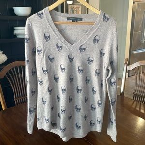 Skull Cashmere v neck sweater